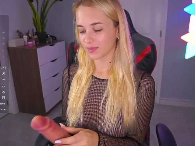 DanikaDillan