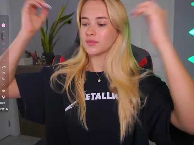 DanikaDillan