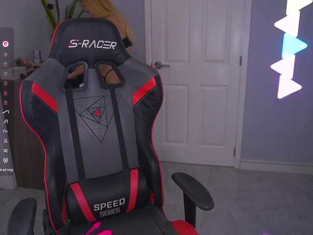 DanikaDillan