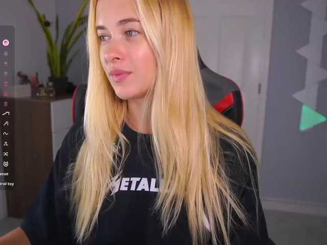 DanikaDillan