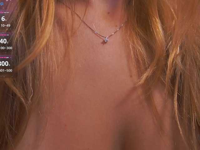 DanikaDillan live cam on BongaCams