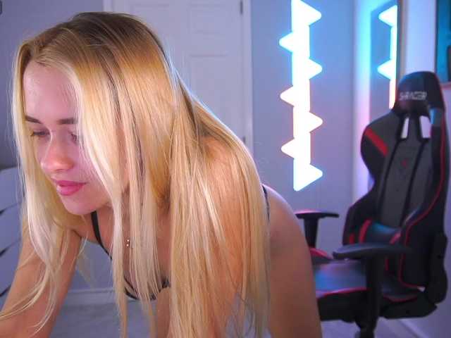 DanikaDillan