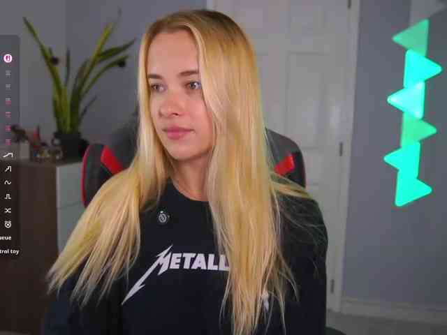 DanikaDillan