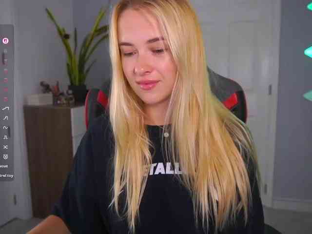 DanikaDillan
