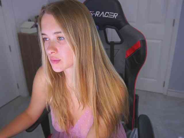 DanikaDillan