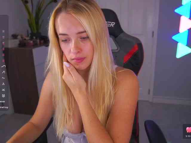 DanikaDillan