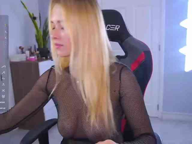 DanikaDillan