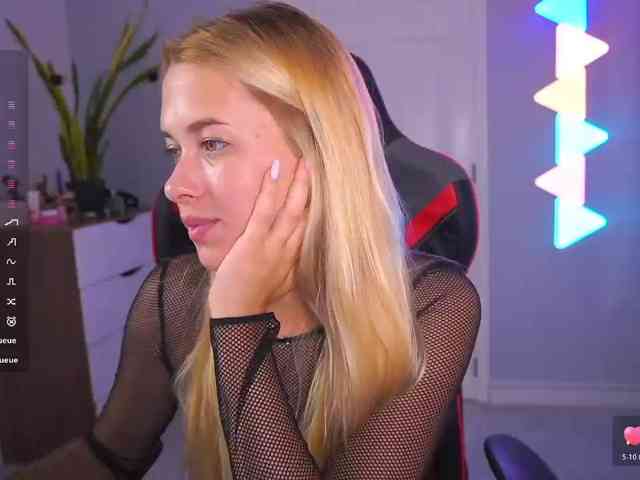 DanikaDillan