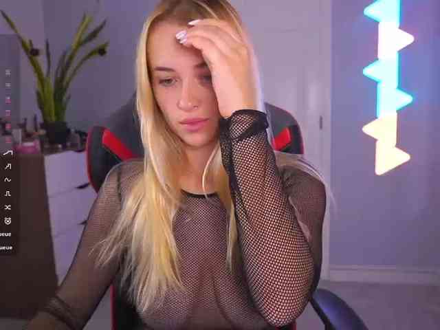 DanikaDillan