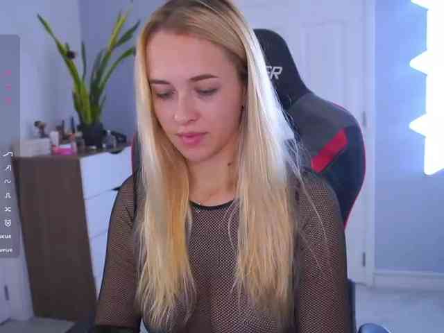 DanikaDillan