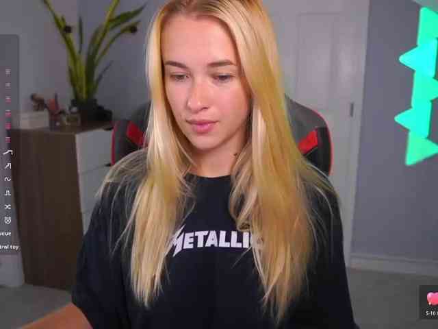 DanikaDillan