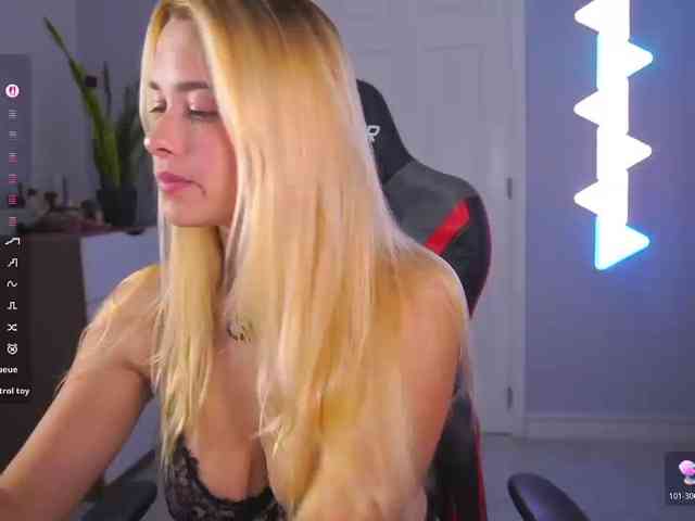 DanikaDillan