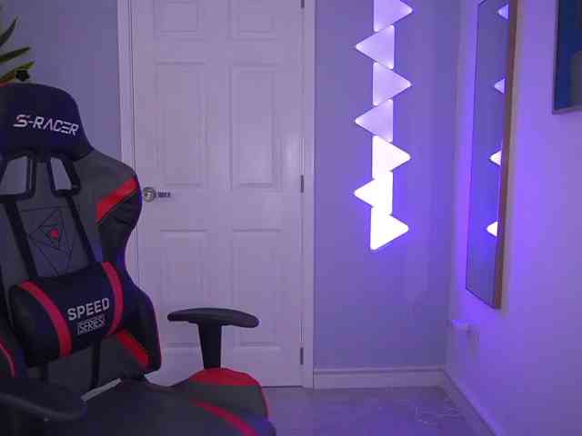 DanikaDillan