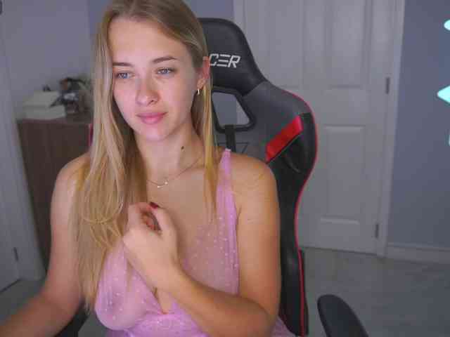 DanikaDillan