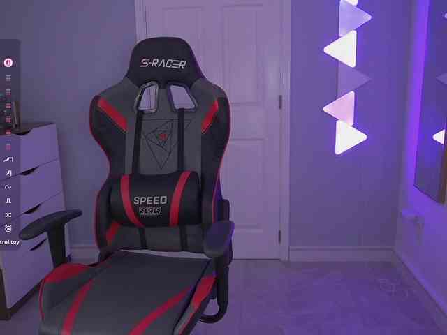 DanikaDillan