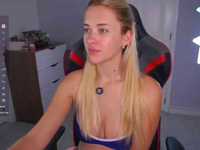 DanikaDillan