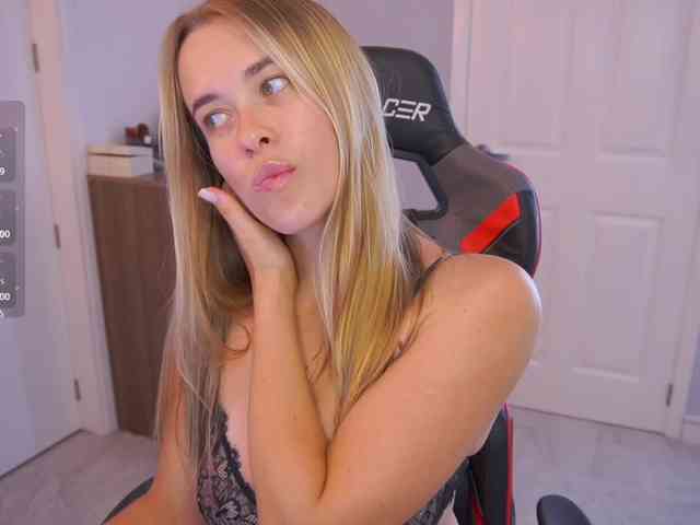 DanikaDillan