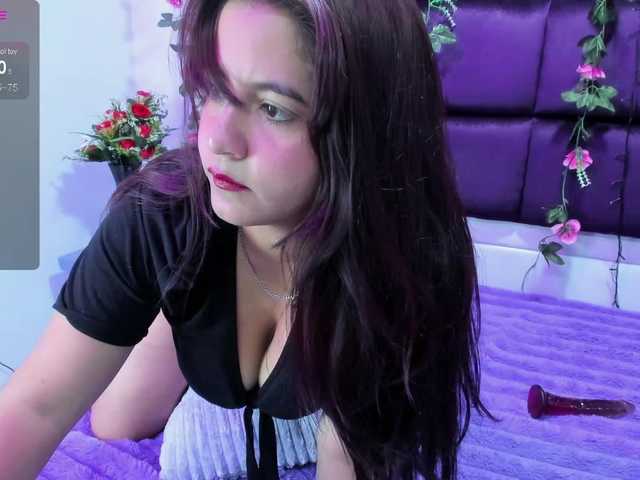 le modèle mariaclay est en webcam porno dans un show sur le site bongacams, il possède les tags suivants: Latino/Hispanic,Brunette,Trimmed