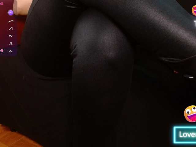 MissVioleta's BongaCams show and profile