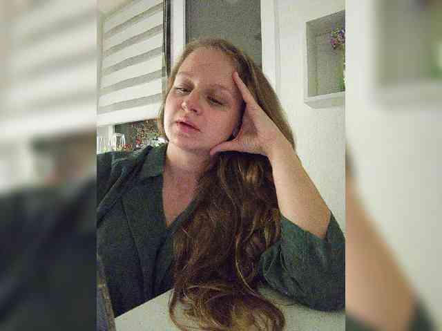 EmmaXPink webcam