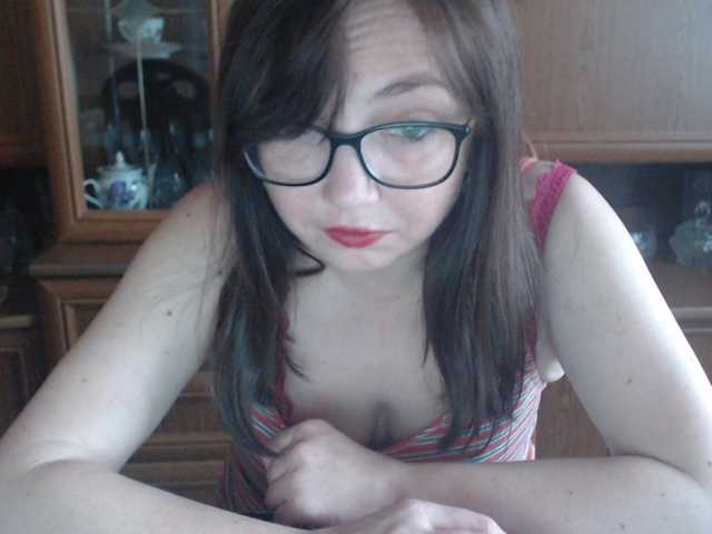 Larrisa3 live cam on BongaCams