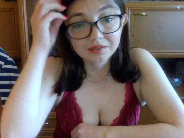 Larrisa3