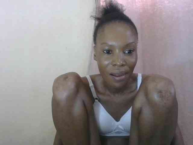 Sweetpetite254 webcam