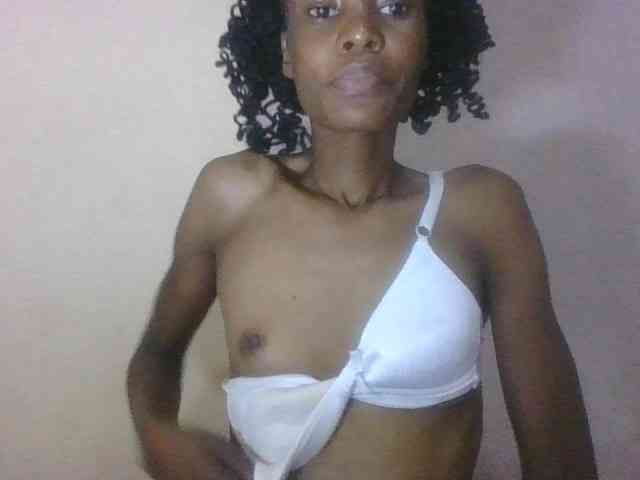 Sweetpetite254 webcam