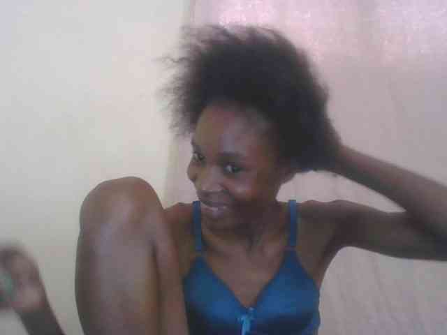 Sweetpetite254 webcam