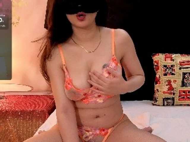 sexybaby22111 live cam on BongaCams