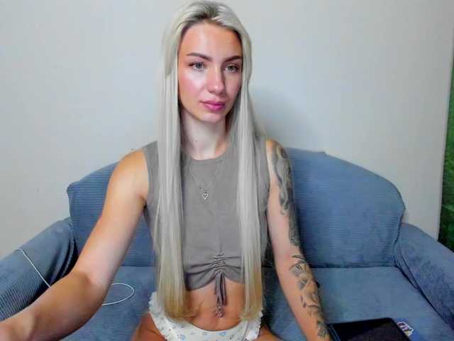Gaichka live cam on BongaCams