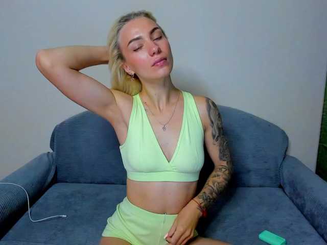 Gaichka live cam on BongaCams