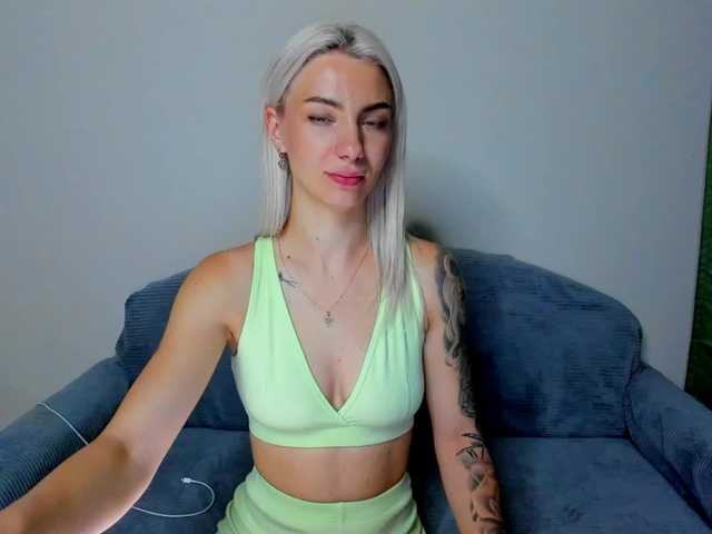 Gaichka live cam on BongaCams