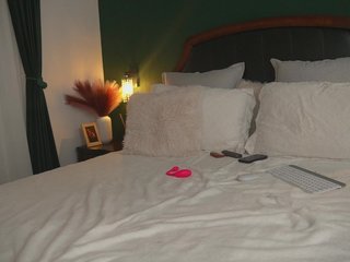 alyonaqueen Porn Show