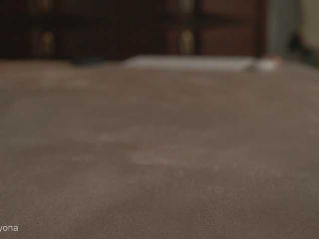 alyonaqueen live cam
