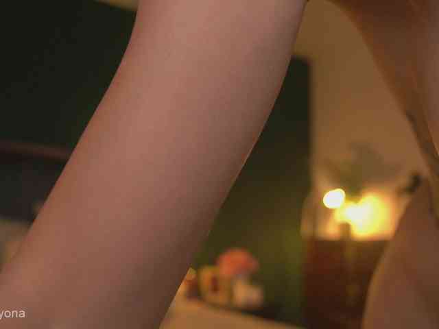 alyonaqueen webcam