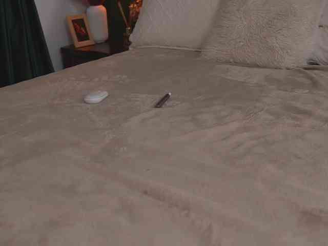 alyonaqueen webcam