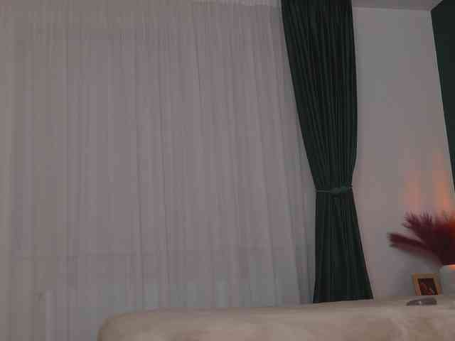 alyonaqueen webcam