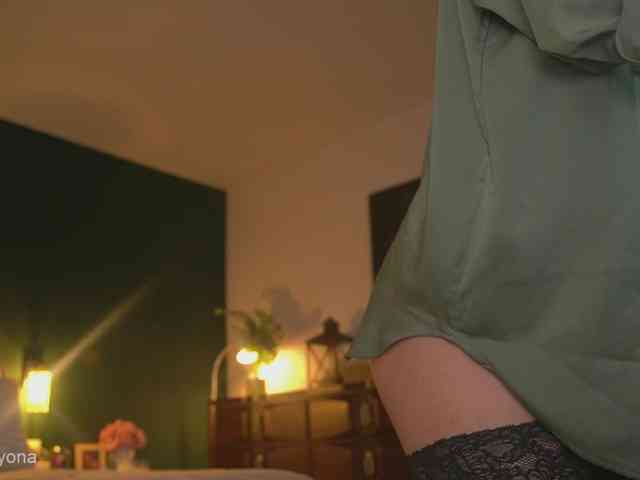 alyonaqueen webcam