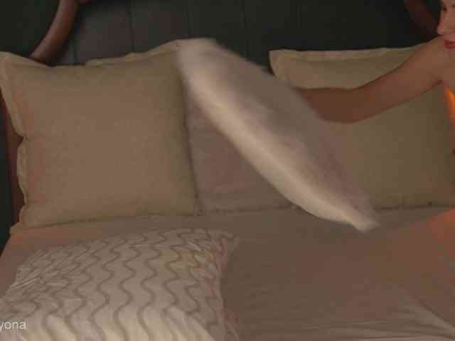 alyonaqueen webcam