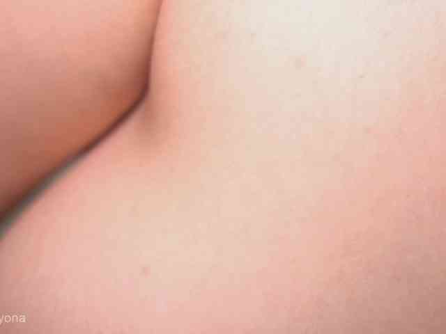 alyonaqueen webcam