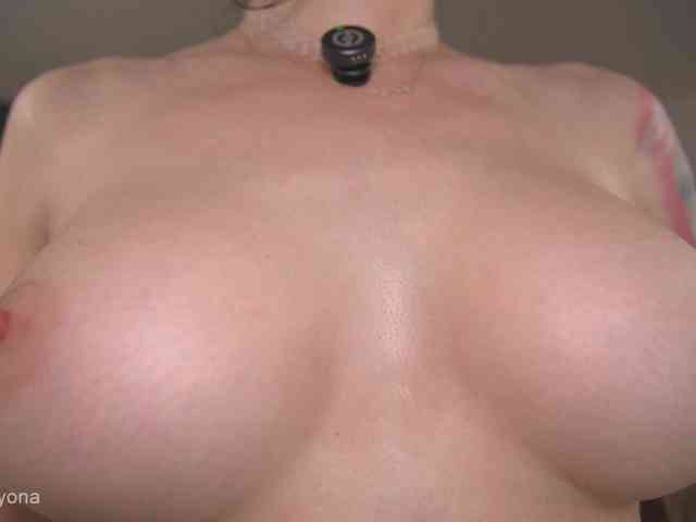 alyonaqueen webcam