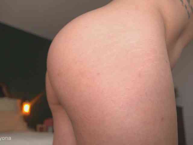 alyonaqueen webcam