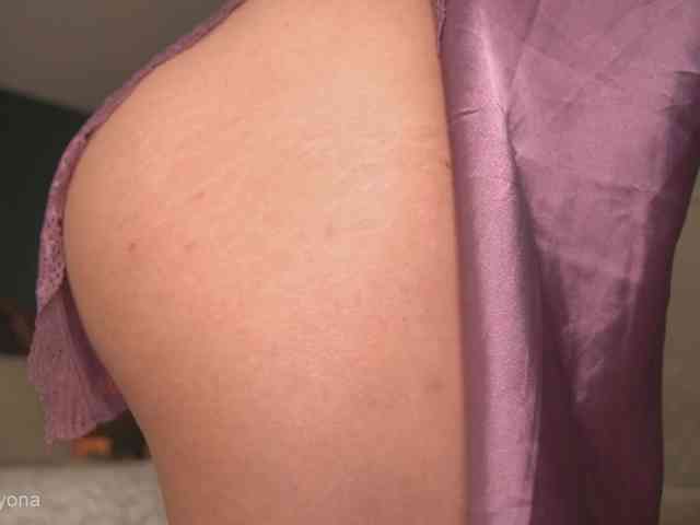 alyonaqueen webcam