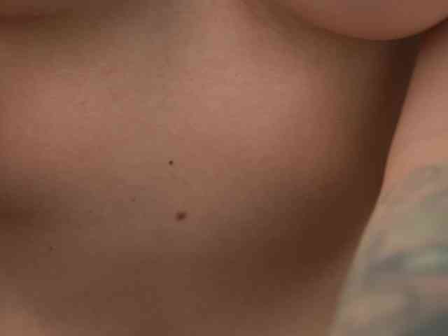 alyonaqueen webcam
