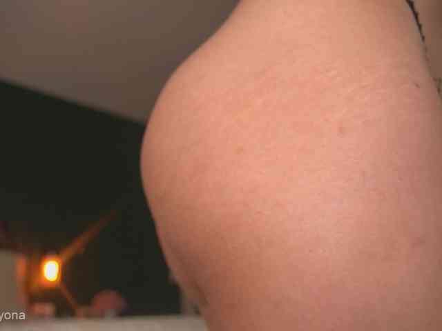 alyonaqueen webcam