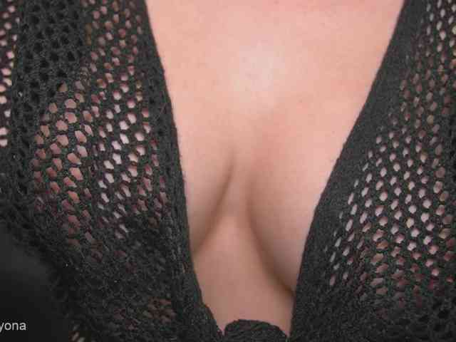 alyonaqueen webcam