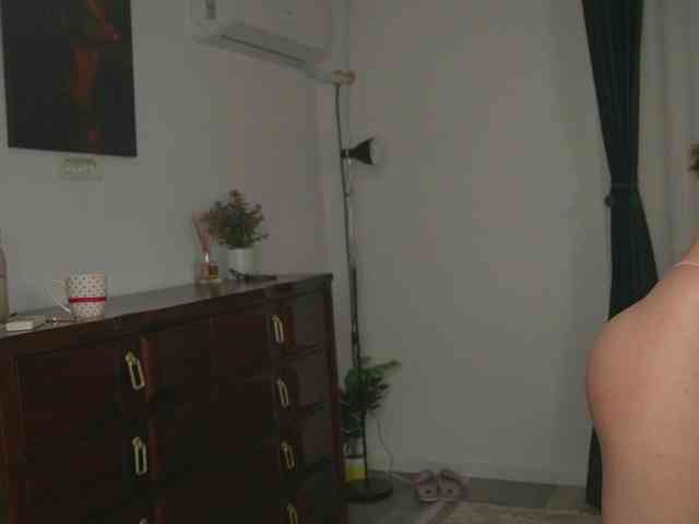 alyonaqueen webcam