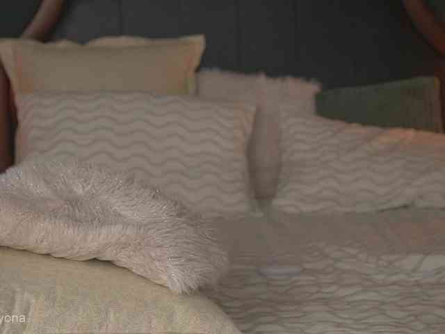 alyonaqueen webcam