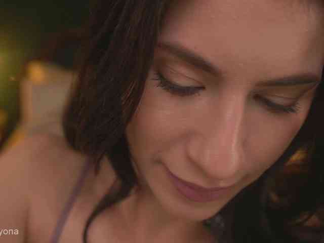 alyonaqueen